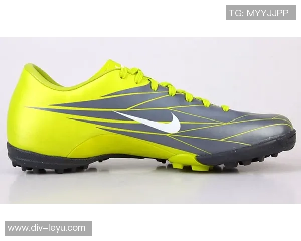 探索Nike足球鞋的创新设计与卓越性能助你在球场上尽显风采